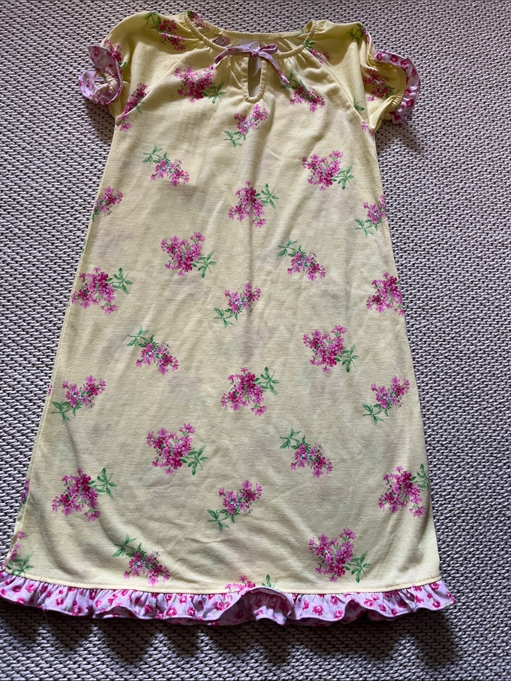 Nightgown girls new size 5 years height  42-45” weight 40-46 lbs baby Gap